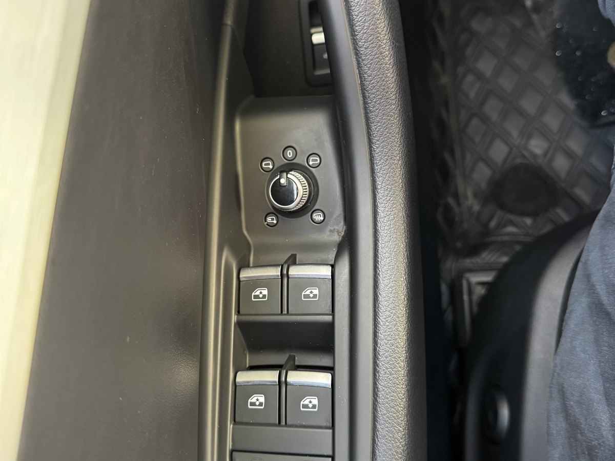 奧迪 奧迪A4L  2019款 40 TFSI 時尚型 國V圖片