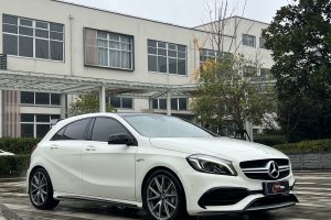 奔驰A级AMG 奔驰 AMG A 45 4MATIC