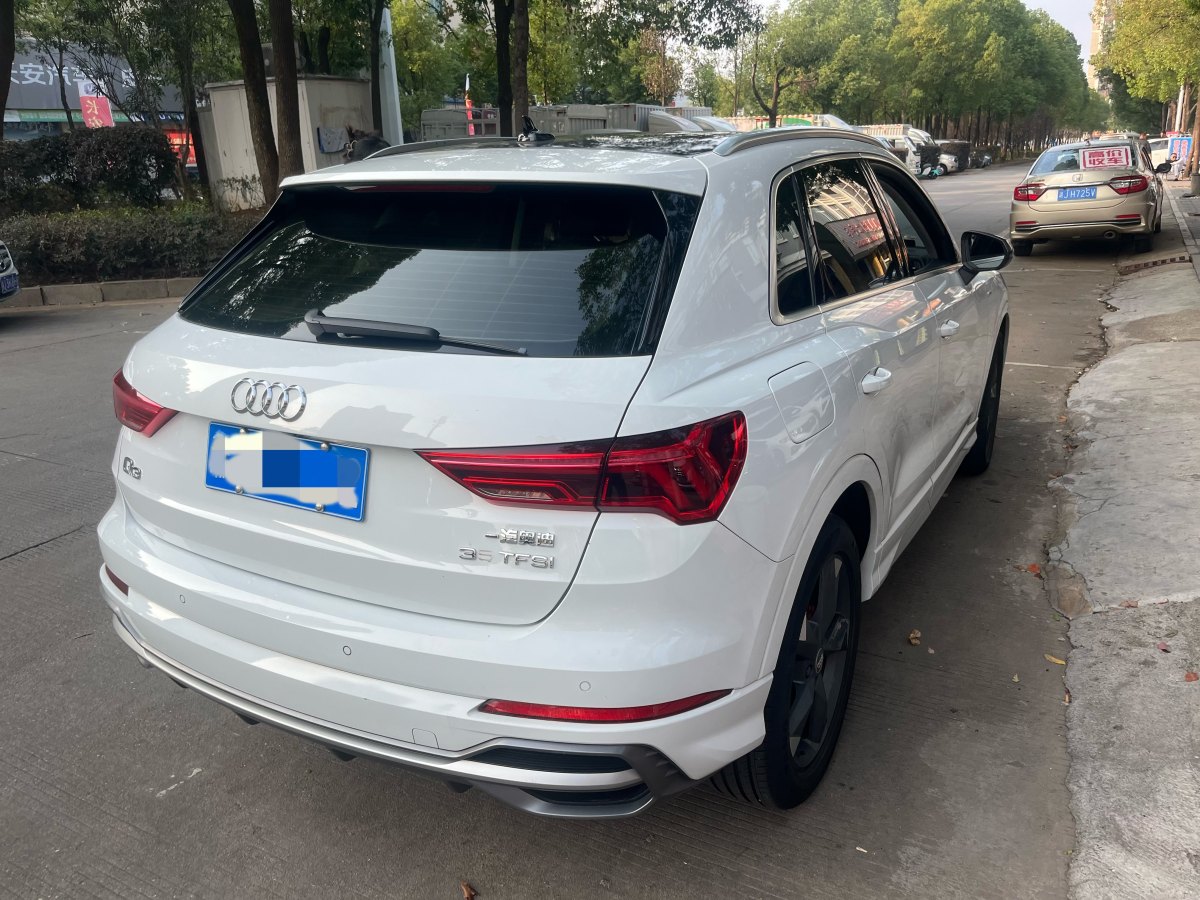 奧迪 奧迪Q3  2024款 35 TFSI 時(shí)尚動(dòng)感型圖片