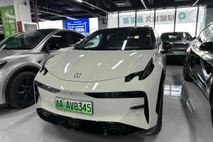 極氪X 極氪 五座后驅(qū)版
