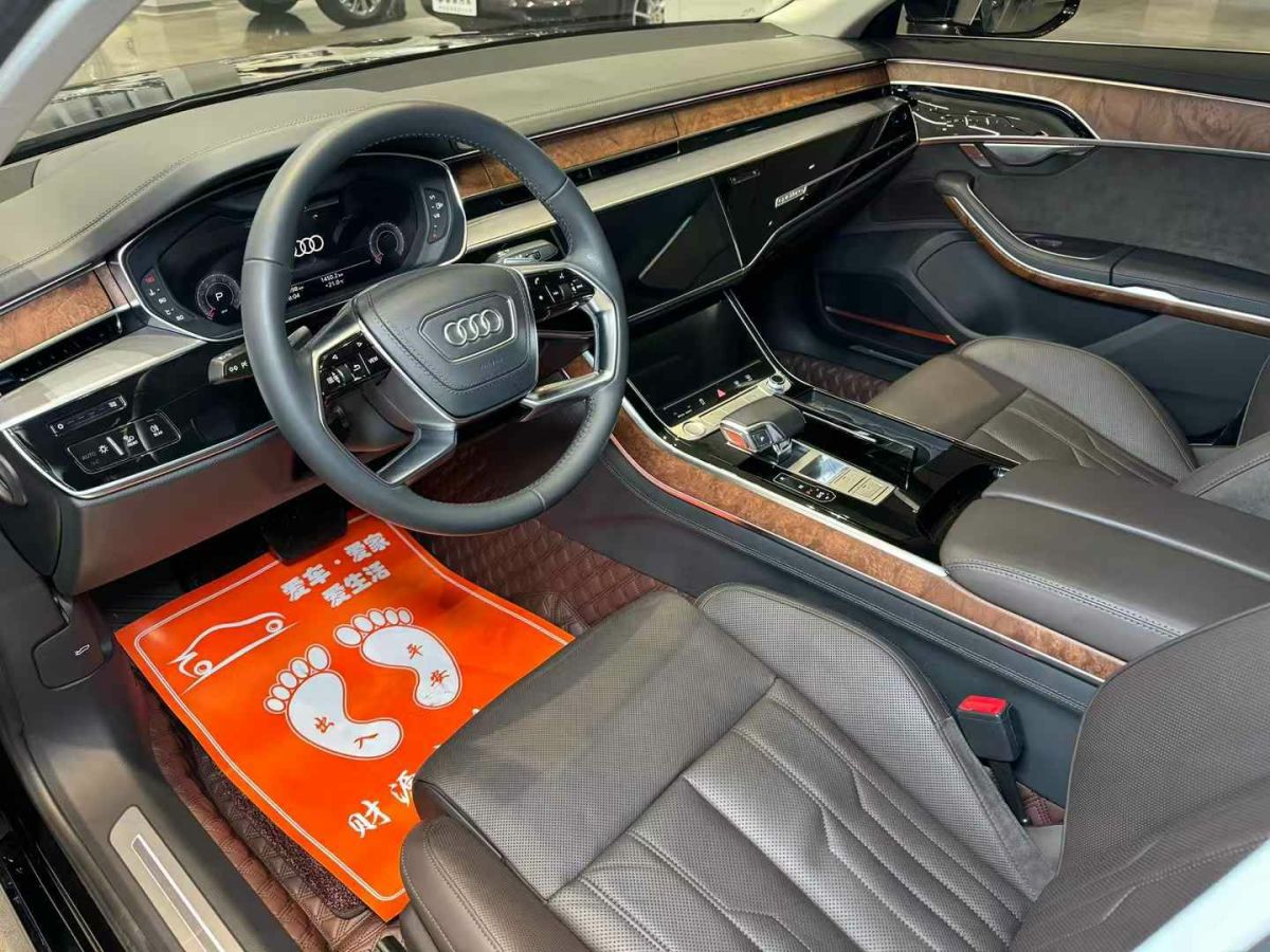 奧迪 奧迪S8  2020款 S8L 4.0TFSI quattro圖片