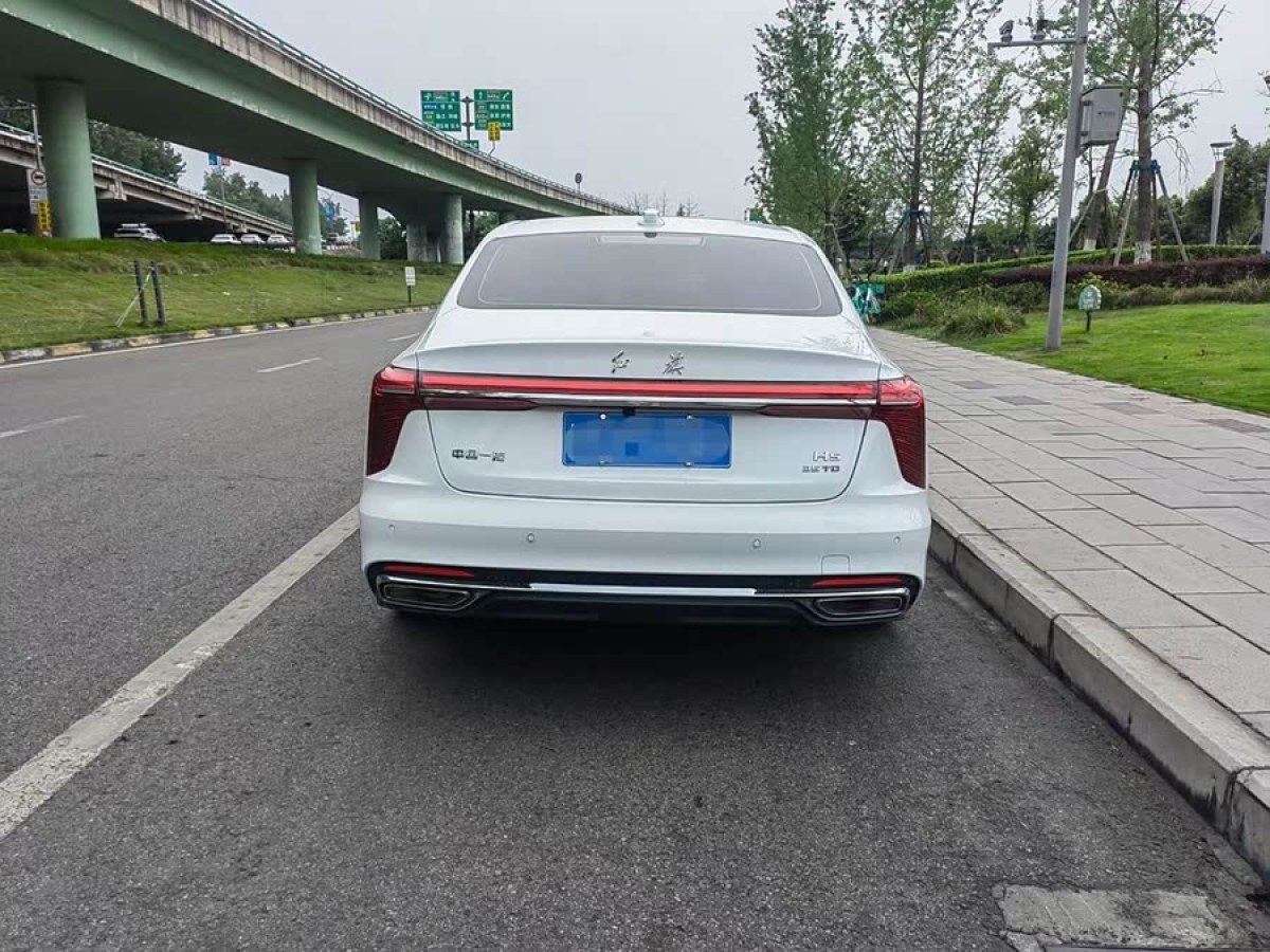 紅旗 H5  2023款 2.0T 自動(dòng)智聯(lián)旗享版圖片