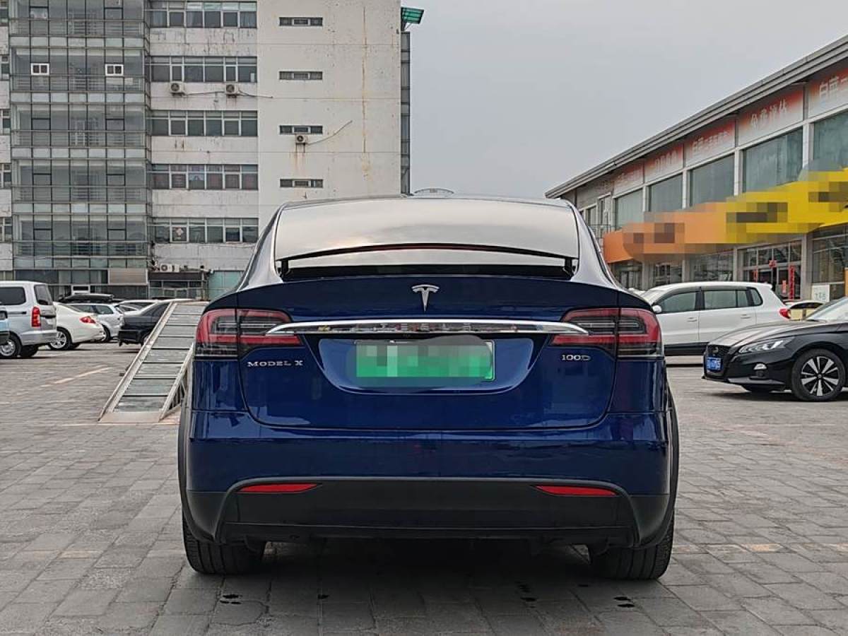 特斯拉 Model X  2017款 Model X 100D 長(zhǎng)續(xù)航版圖片