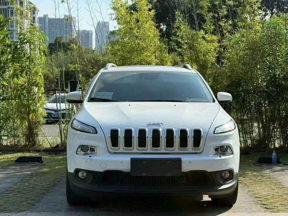 Jeep 自由光  2014款 2.4L 精銳版圖片