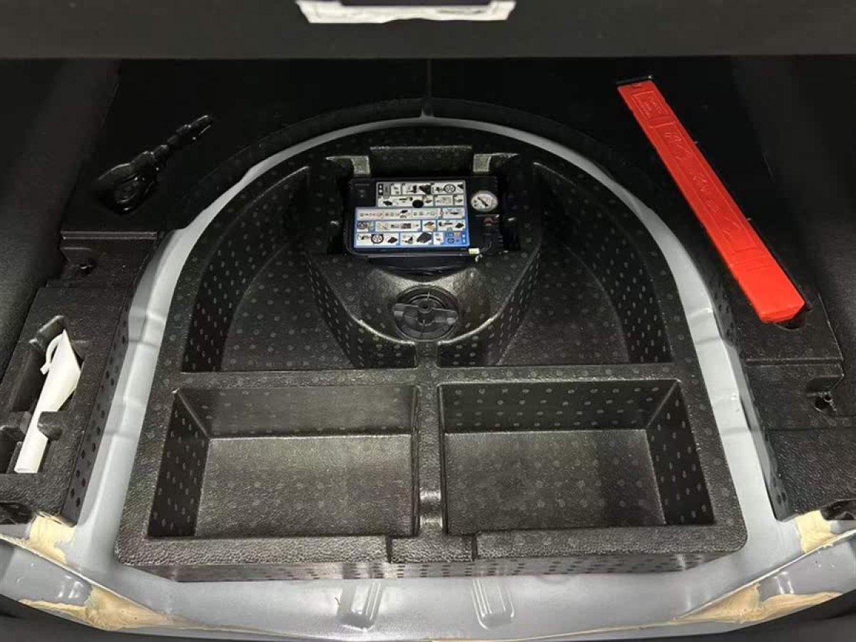 福特 蒙迪歐  2025款 1.5T EcoBoost 豪華型圖片