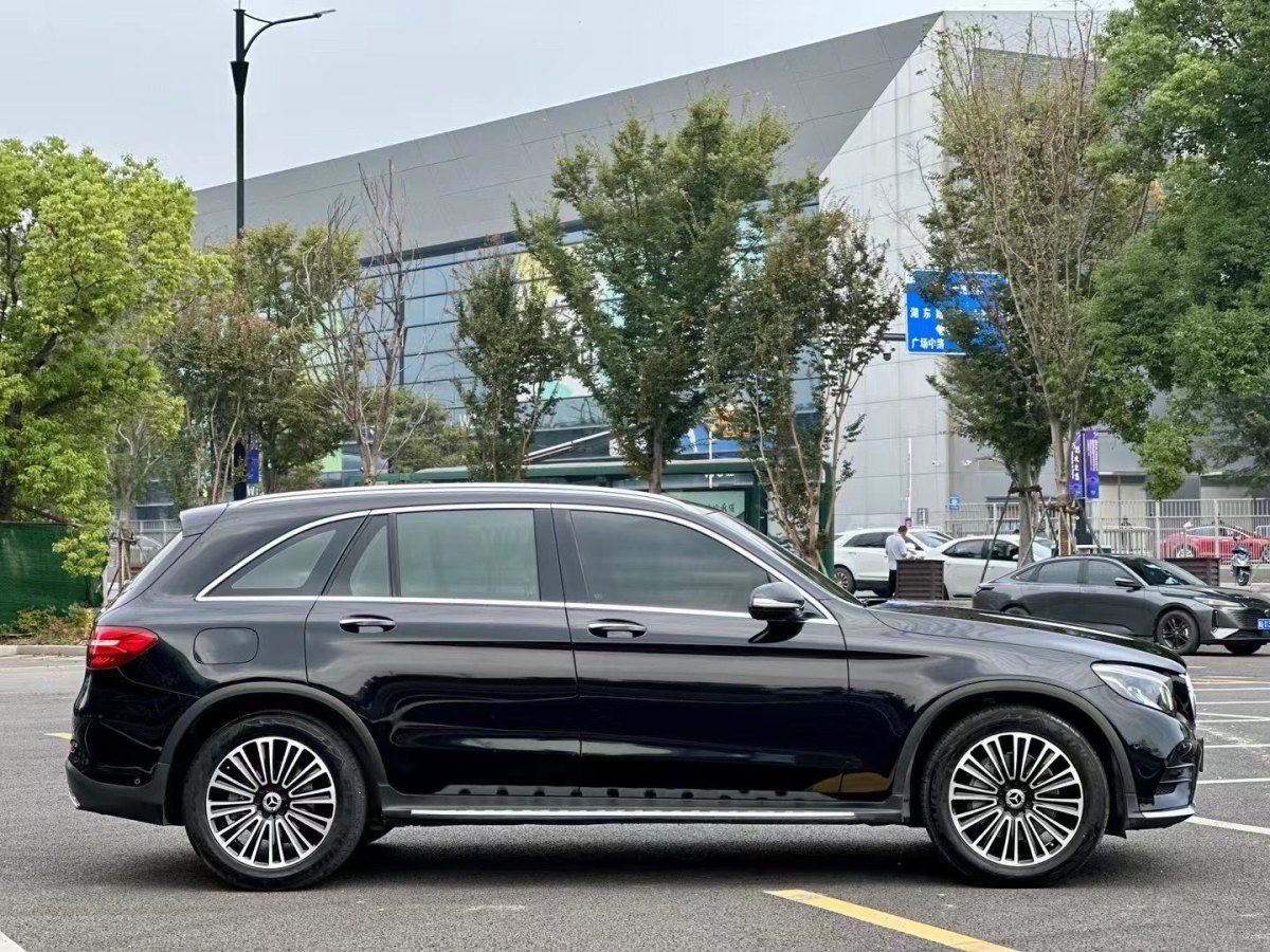 奔馳 奔馳GLC  2019款 GLC 260 L 4MATIC 動感型圖片