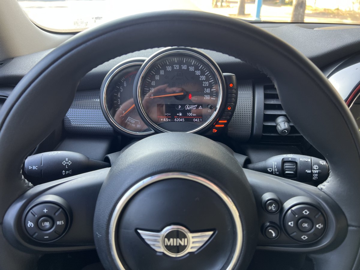 MINI CLUBMAN  2016款 改款 1.5T COOPER圖片