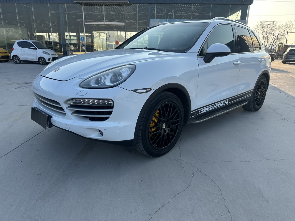 保時(shí)捷 Cayenne  2014款 Cayenne Platinum Edition 3.0T圖片