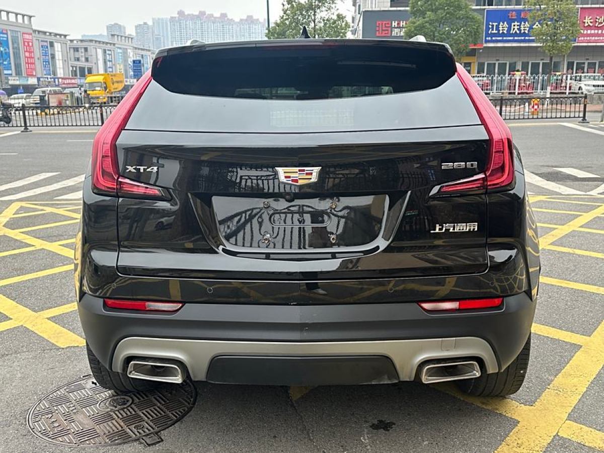 凱迪拉克 XT4  2021款 28T 兩驅(qū)領(lǐng)先型圖片