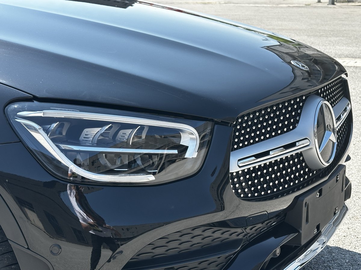 奔馳 奔馳GLC  2018款 改款 GLC 260 4MATIC 豪華型圖片