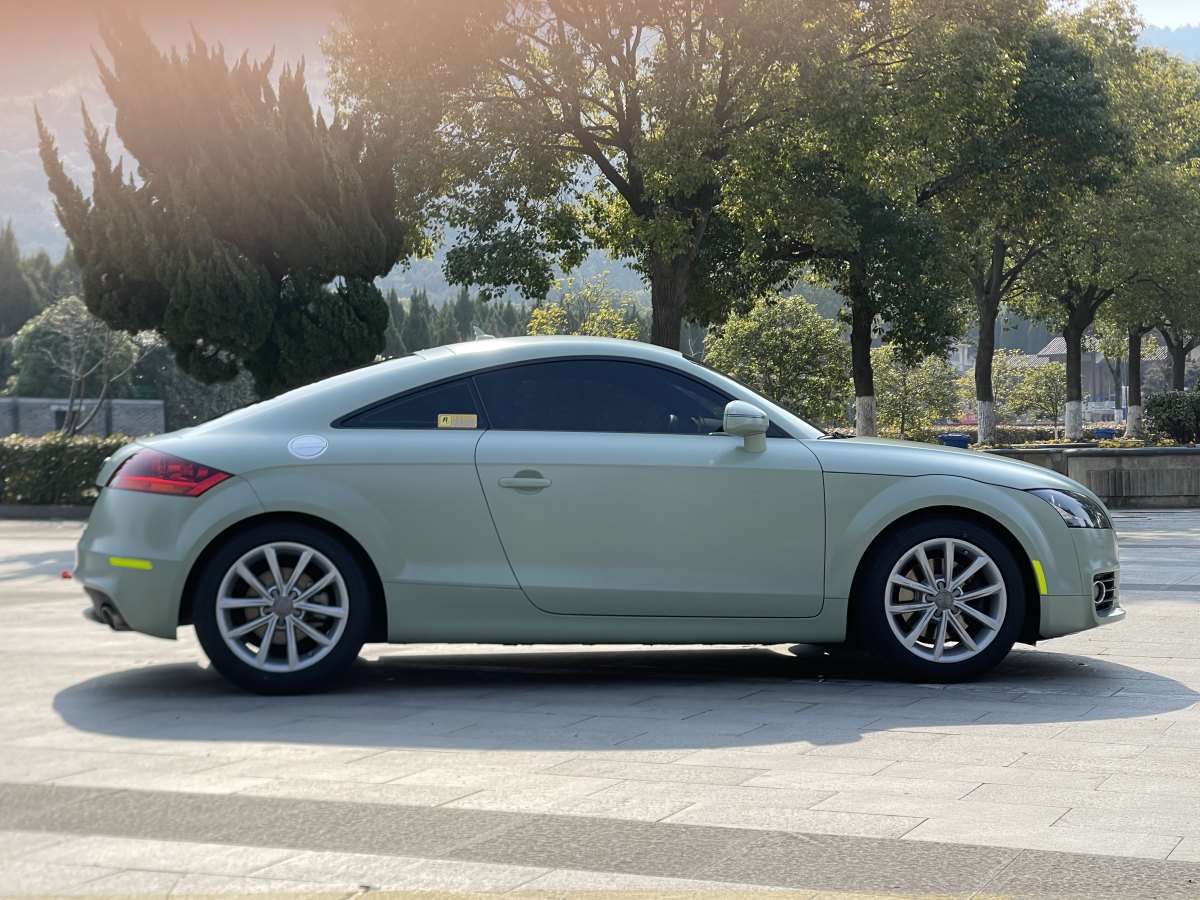 奧迪 奧迪TT  2011款 TT Coupe 2.0TFSI圖片