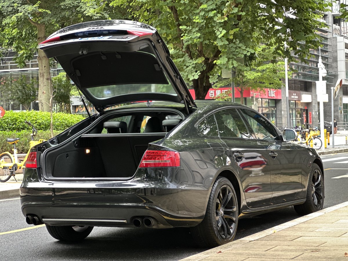 2012年2月奧迪 奧迪S5  2012款 S5 3.0T Sportback