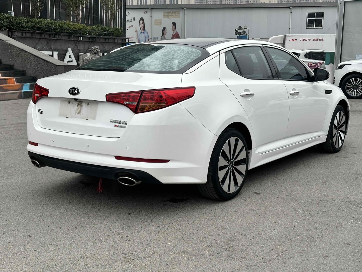 2013年9月起亞 K5  2012款 2.0L 自動DLX-2特別版