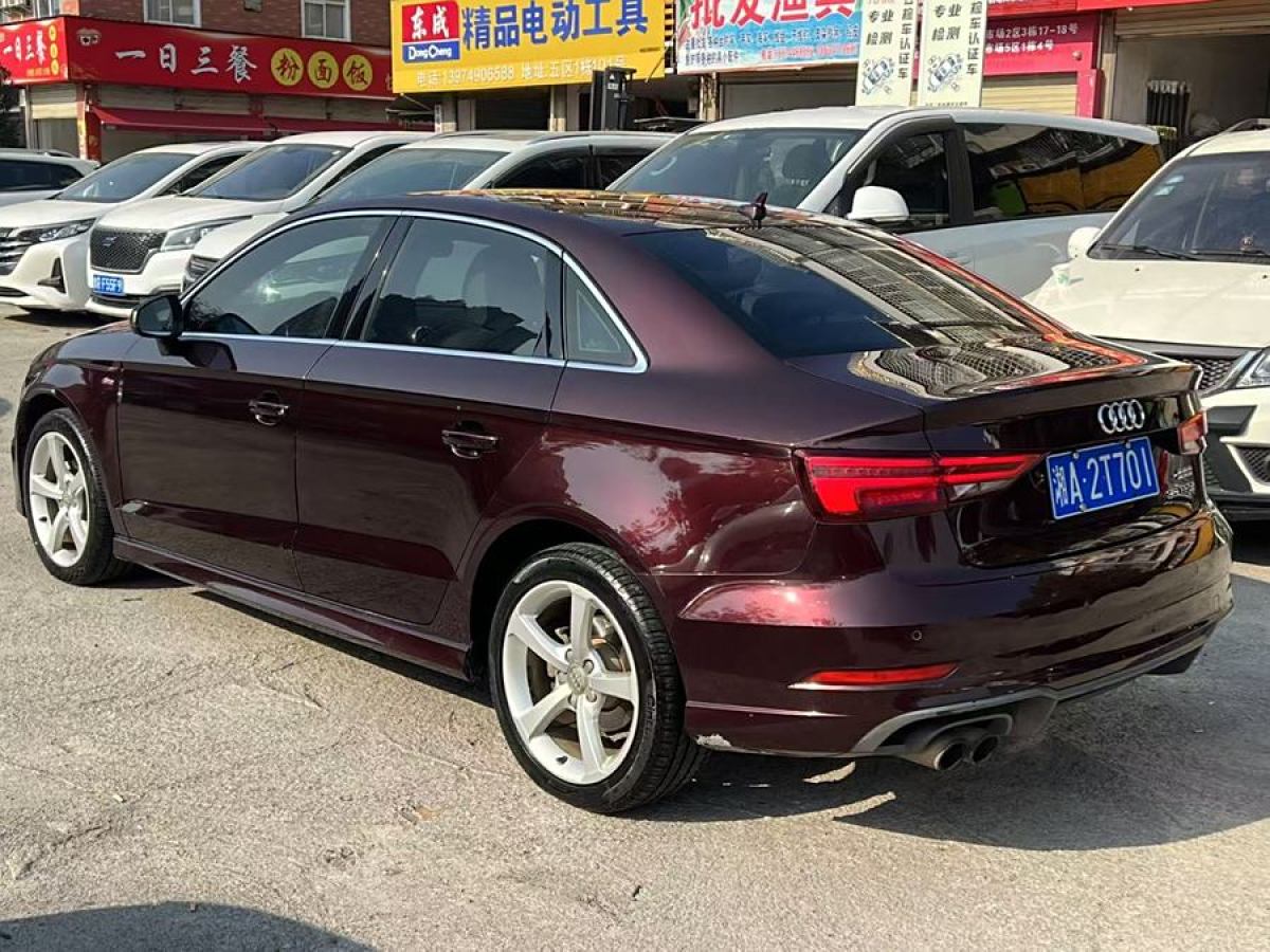 奧迪 奧迪A3  2018款 30周年年型 Limousine 35 TFSI 時尚型圖片