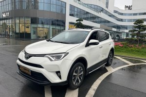 2018年9月 RAV4荣放 丰田 2.0L CVT两驱风尚版