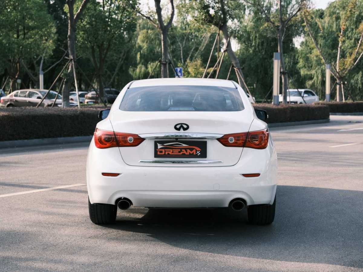 英菲尼迪 Q50L  2015款 2.0T 悅享版圖片