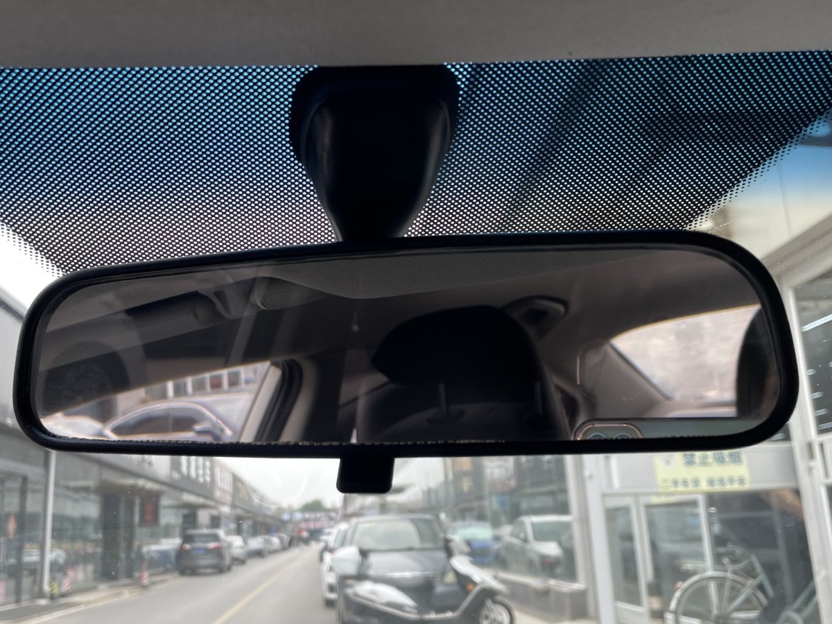 起亞 K3  2015款 1.6L 自動GL圖片