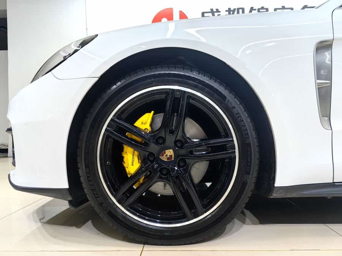 保時(shí)捷 Panamera  2017款 Panamera 行政加長(zhǎng)版 3.0T圖片