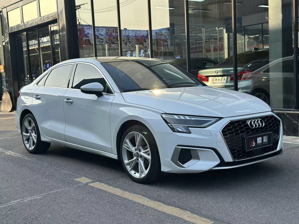 奧迪 奧迪A3  2021款 Sportback 35 TFSI 時(shí)尚運(yùn)動(dòng)型圖片