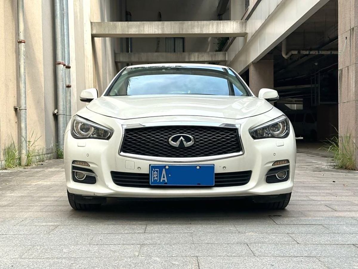 英菲尼迪 Q50L  2015款 2.0T 悅享版圖片