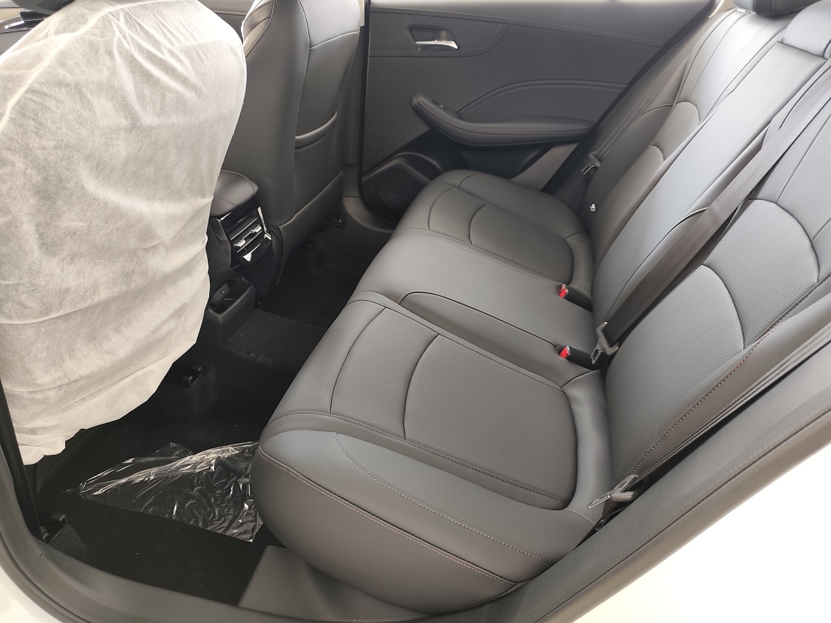 榮威 i5  2023款 1.5L CVT豪華版圖片