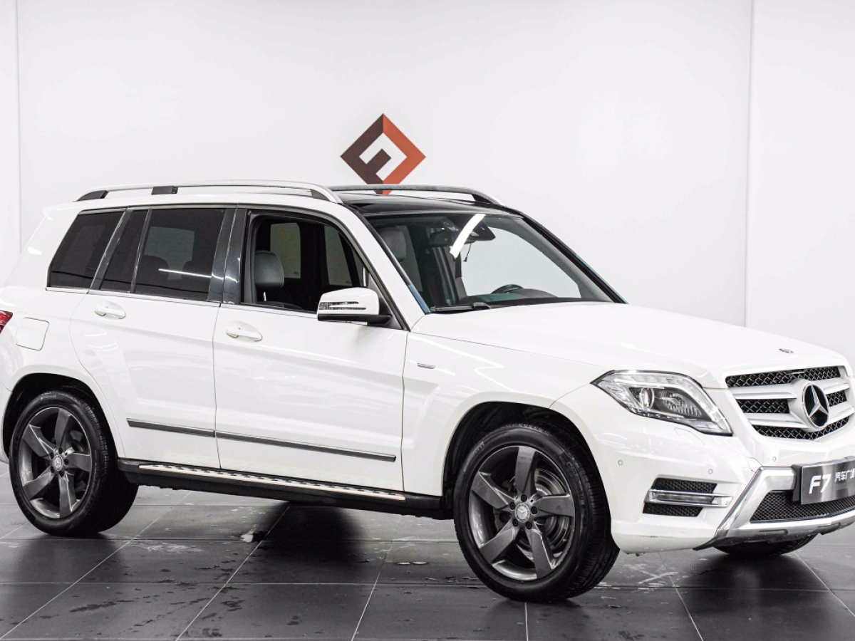 奔馳 奔馳GLK級  2015款 GLK 260 4MATIC 時尚型 極致版圖片