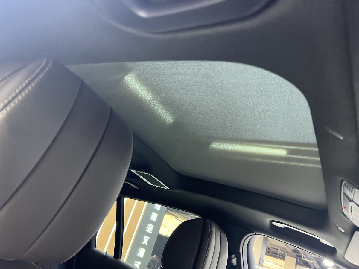 奔馳 奔馳GLC  2022款 改款二 GLC 260 L 4MATIC 豪華型圖片