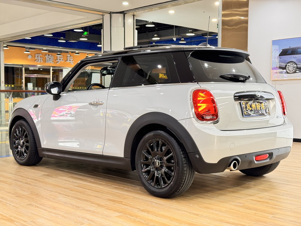 MINI MINI  2019款 1.5T COOPER 經(jīng)典派圖片