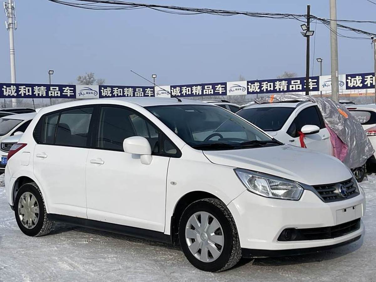 啟辰 R50  2013款 1.6L 手動(dòng)時(shí)尚版圖片