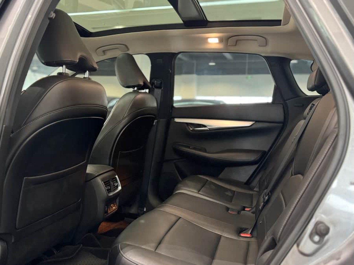 英菲尼迪 QX50  2018款 2.0T 四驅(qū)菁英版圖片