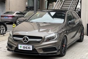 奔驰A级AMG 奔驰 AMG A 45 4MATIC