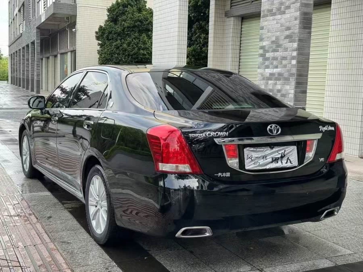 豐田 皇冠  2010款 2.5L Royal 真皮天窗版圖片