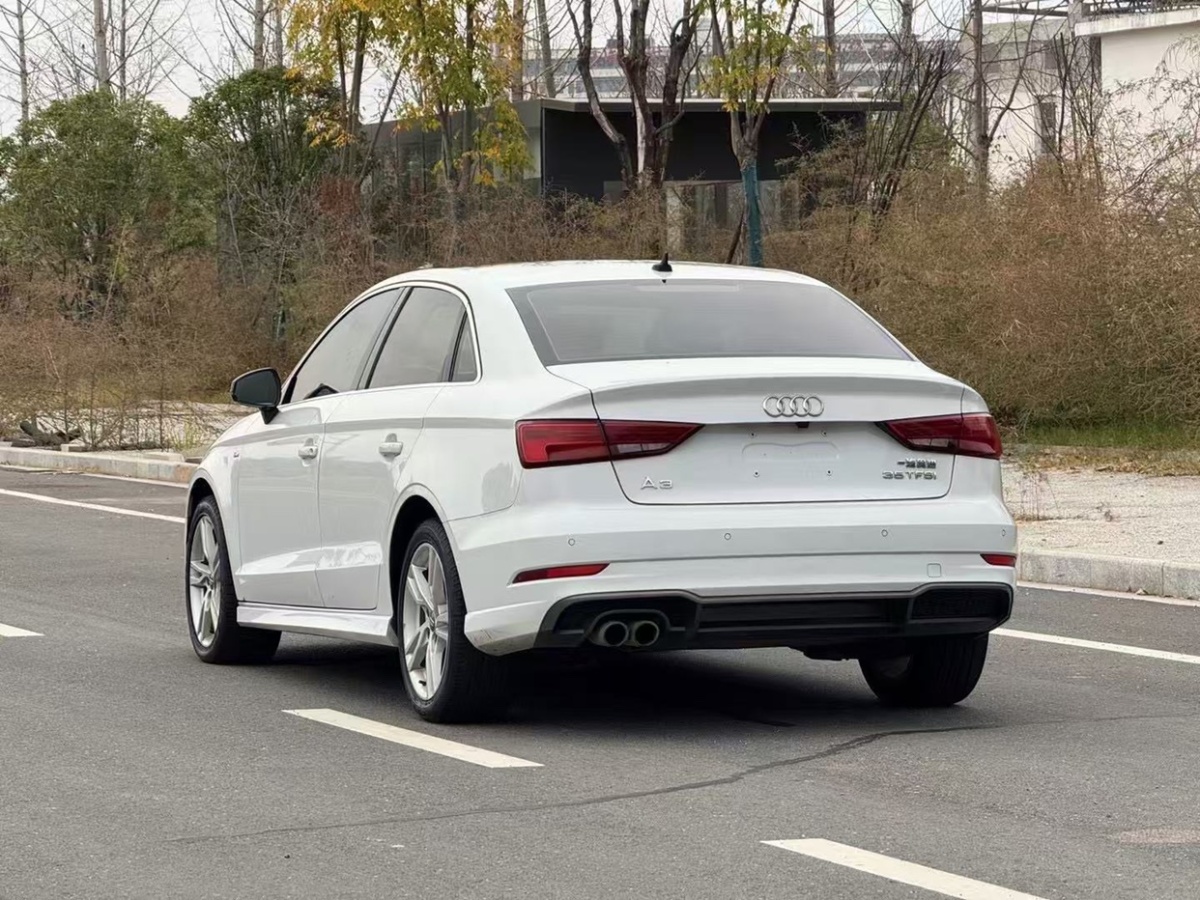 奧迪 奧迪A3  2020款 Limousine 35 TFSI 時(shí)尚型圖片