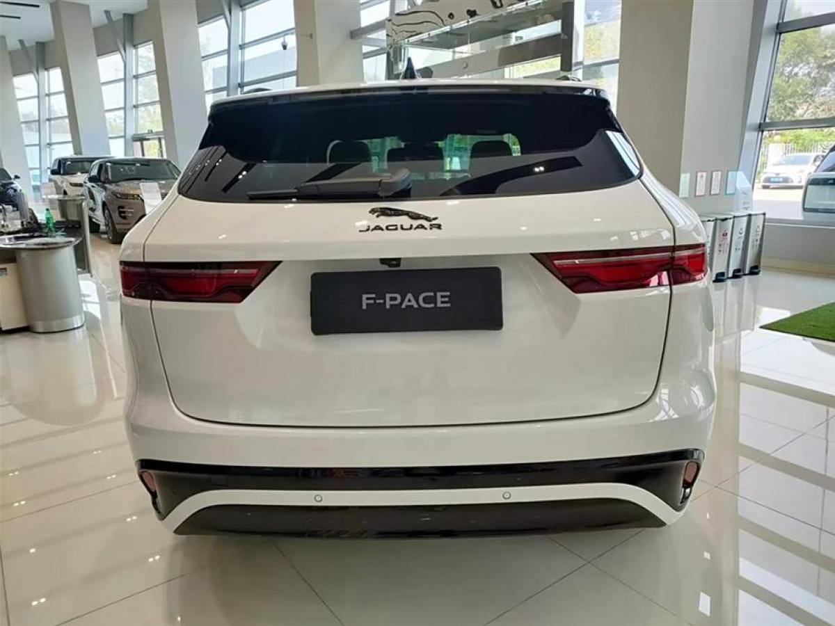 捷豹 F-PACE  2024款 P250 R-Dynamic SE圖片