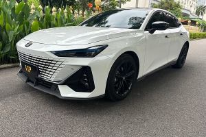 長安UNI-V 長安 1.5T 智慧領(lǐng)航型