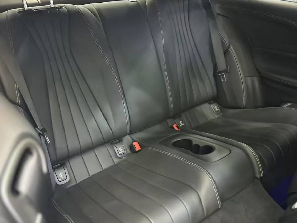 奔馳 奔馳GLE轎跑新能源  2022款 GLE 350 e 4MATIC 轎跑SUV圖片