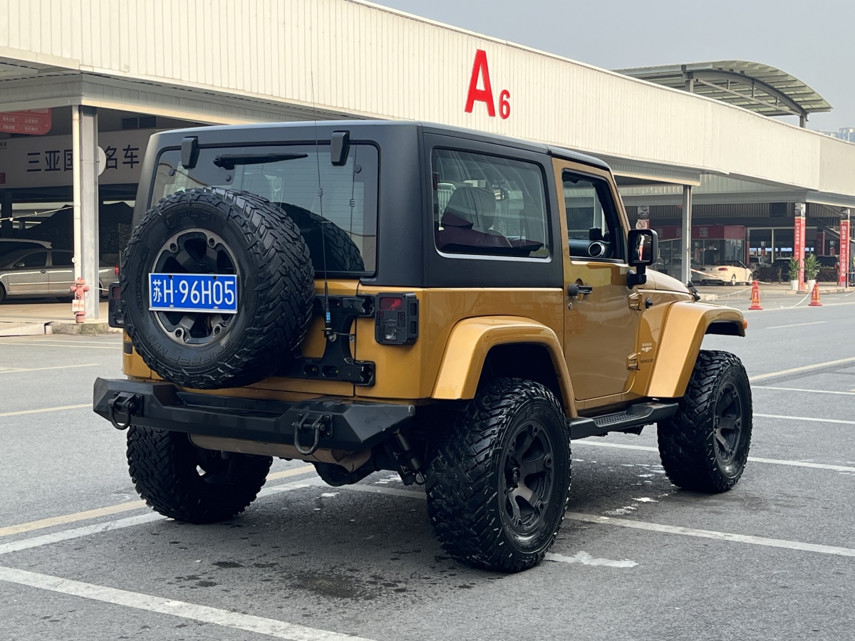 Jeep 牧馬人  2013款 3.6L Sahara 兩門版圖片