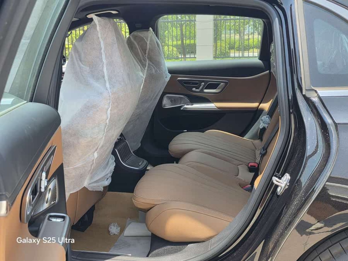 奔馳 奔馳E級(jí)  2025款 改款 E 300 L 豪華型圖片