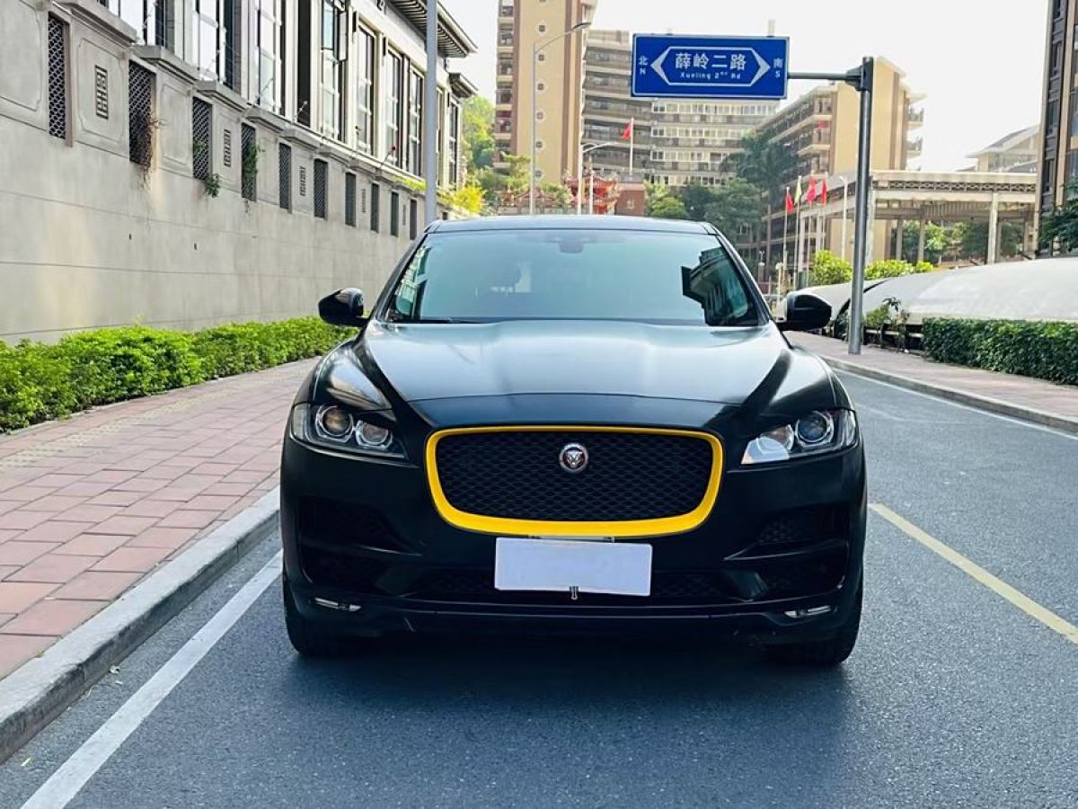 捷豹 F-PACE  2018款 2.0T 四驅(qū)都市尊享版圖片