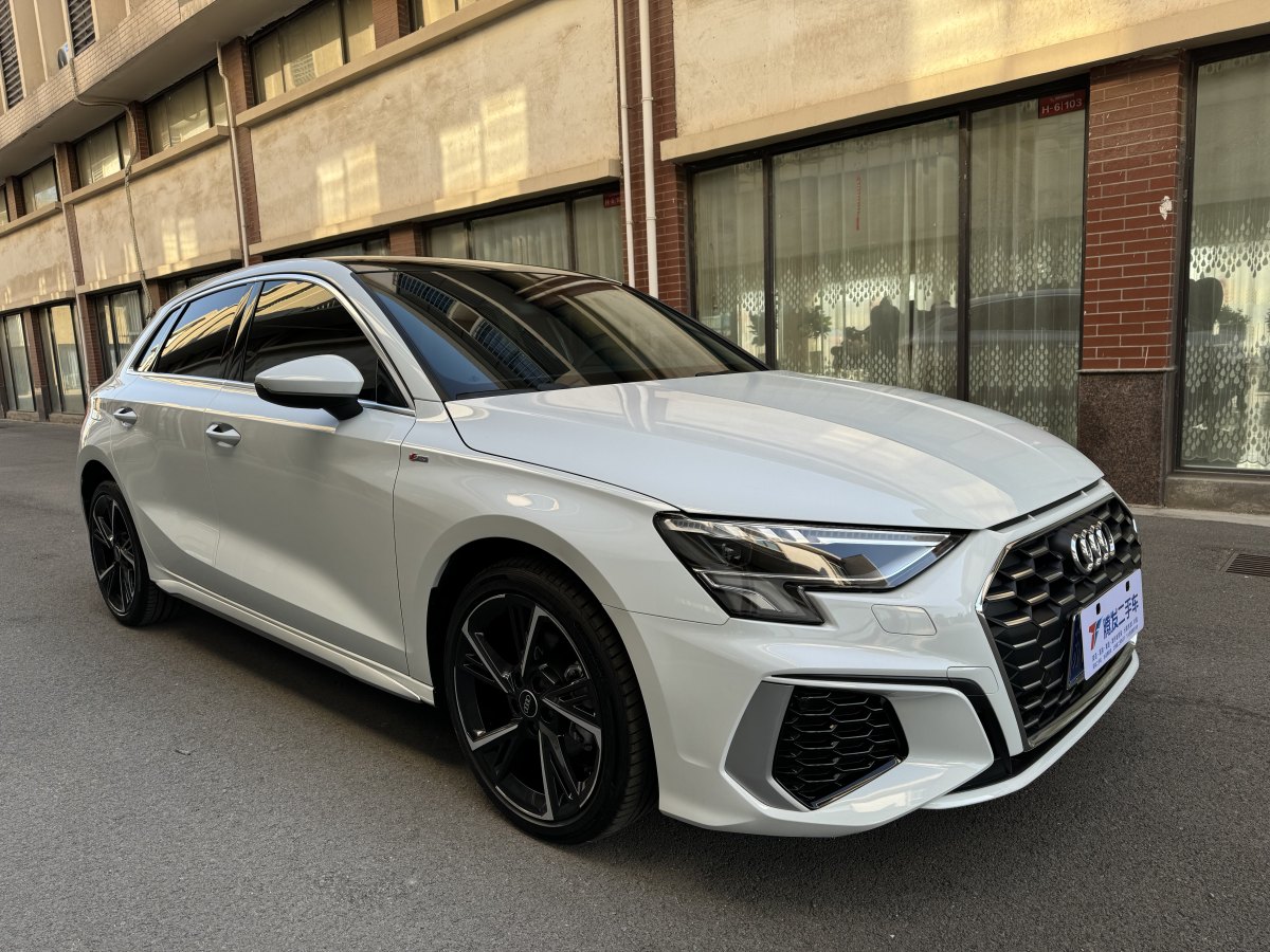 奧迪 奧迪A3  2022款 Sportback 35 TFSI 時(shí)尚運(yùn)動(dòng)型圖片