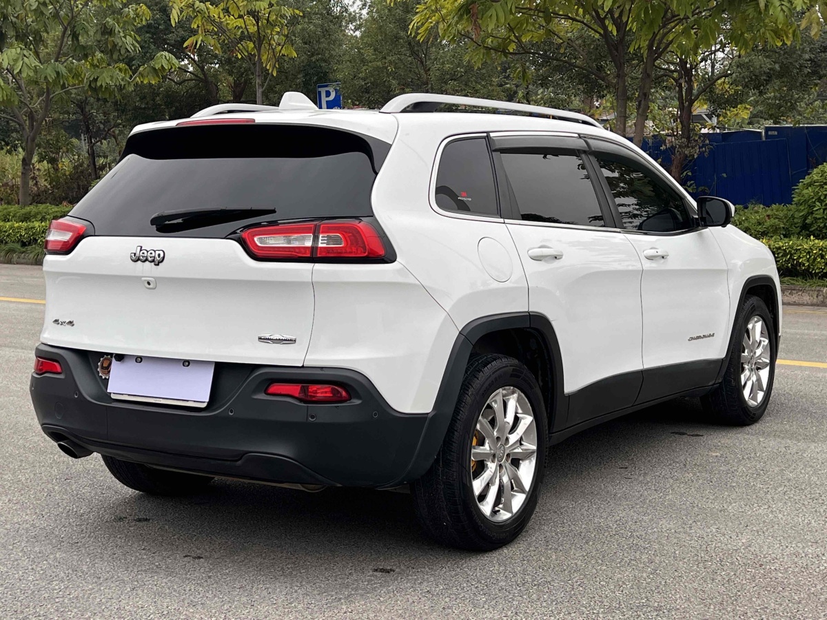 Jeep 自由光  2014款 2.4L 豪華版圖片