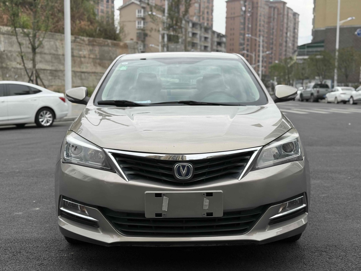 長(zhǎng)安 悅翔V7  2015款 1.6L 自動(dòng)樂(lè)享型 國(guó)V圖片