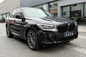 寶馬X3 寶馬 xDrive30i 領(lǐng)先型 M曜夜套裝