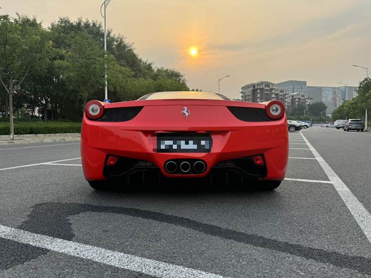 2013年8月法拉利 458  2012款 4.5L Italia 中國限量版