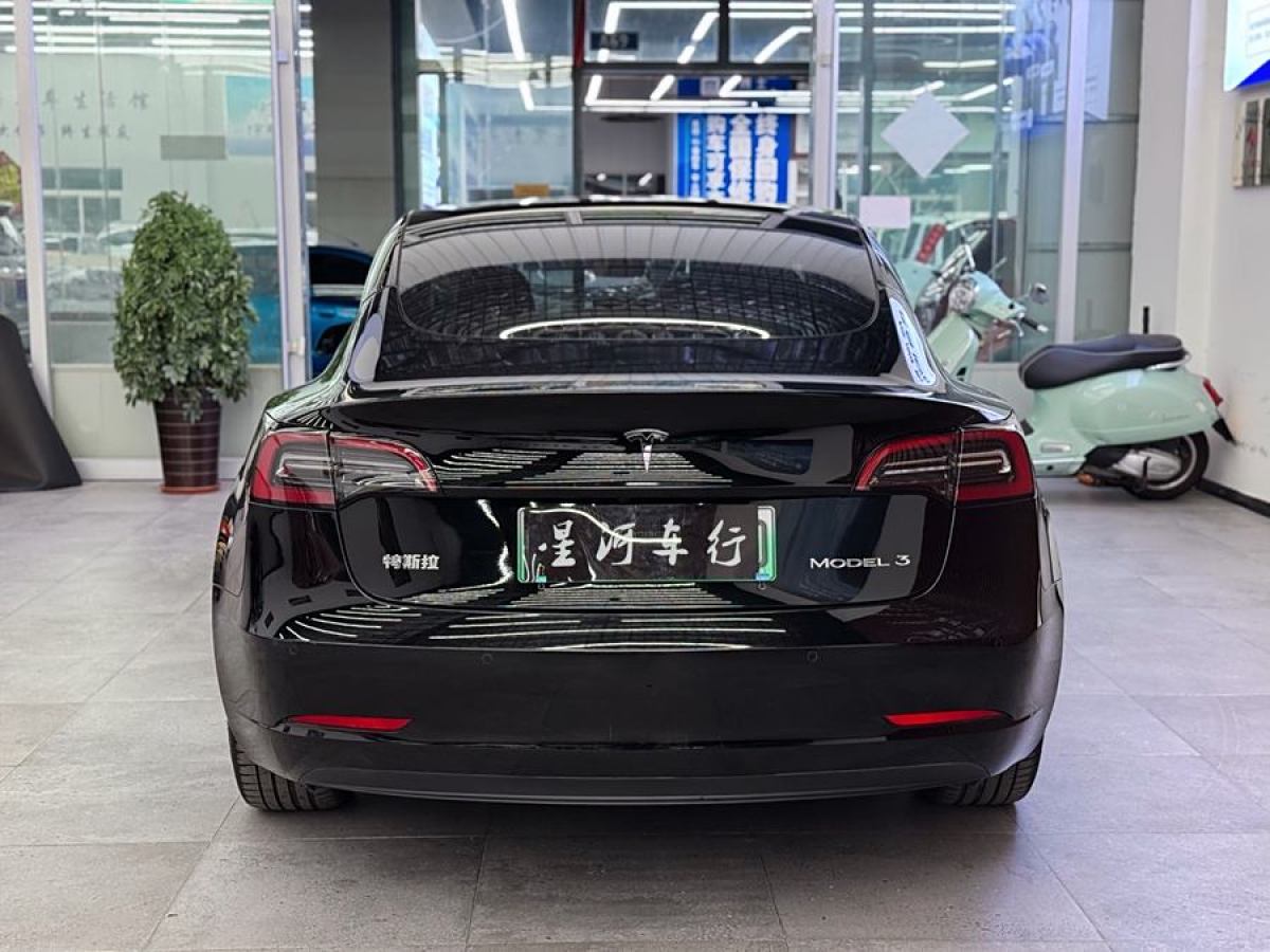 特斯拉 Model Y  2022款 改款 后輪驅(qū)動版圖片