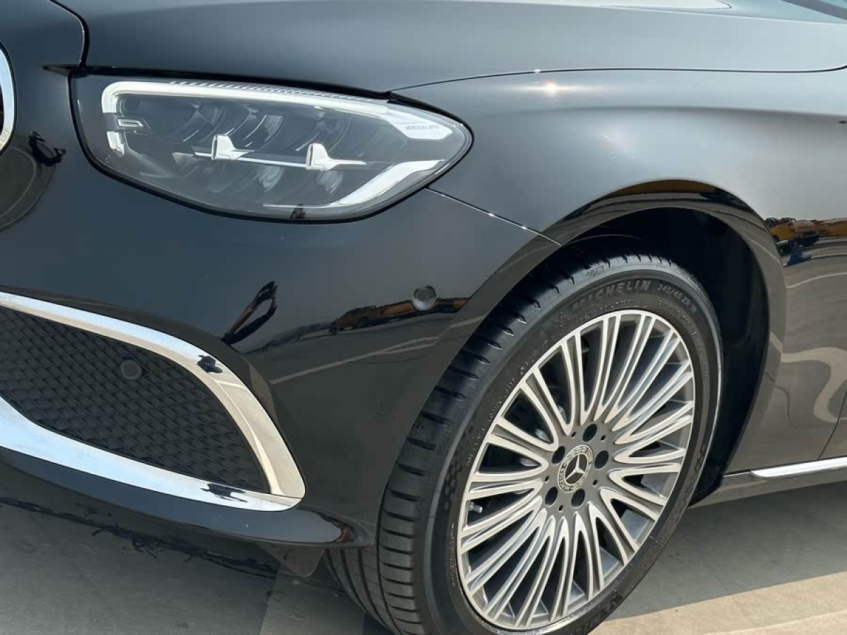 奔馳 奔馳E級  2022款 改款 E 300 L 豪華型圖片