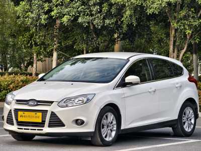 2015年10月 福特 ?？怂?兩廂 1.6L 自動舒適型圖片