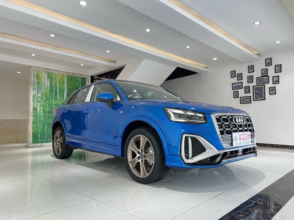 奥迪Q2L 2022款 35 TFSI 时尚动感型 国VI