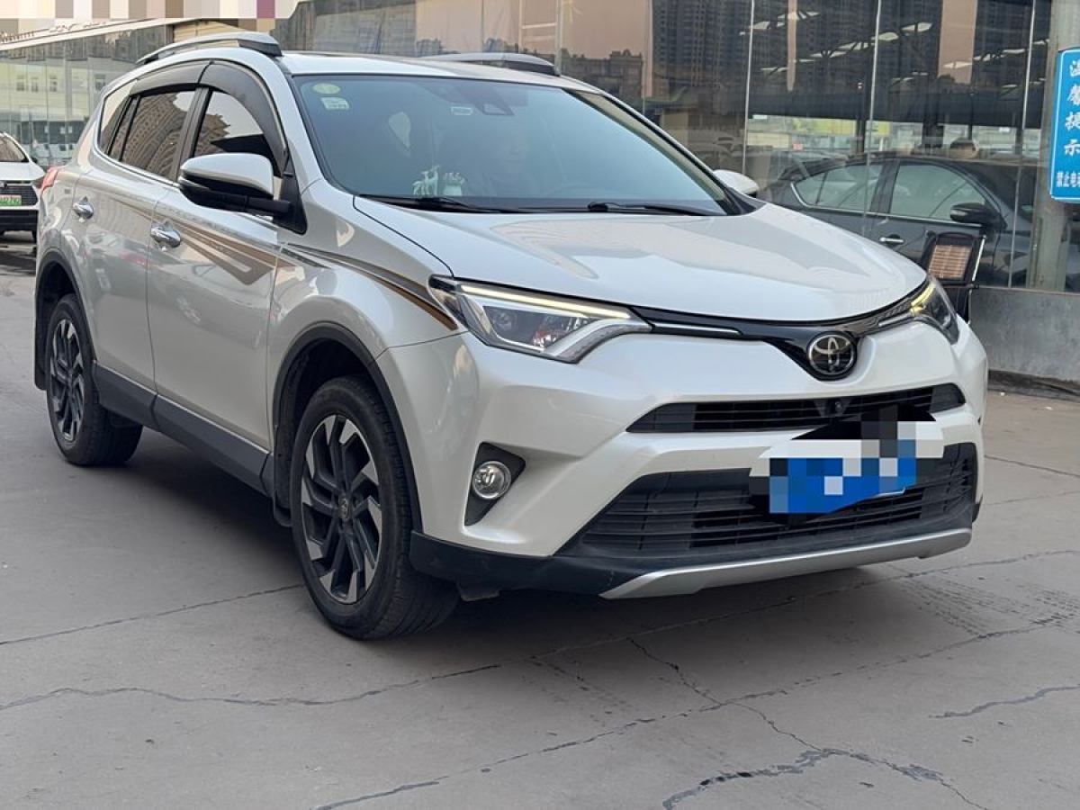 豐田 RAV4榮放  2018款 2.5L 自動(dòng)四驅(qū)精英i版圖片