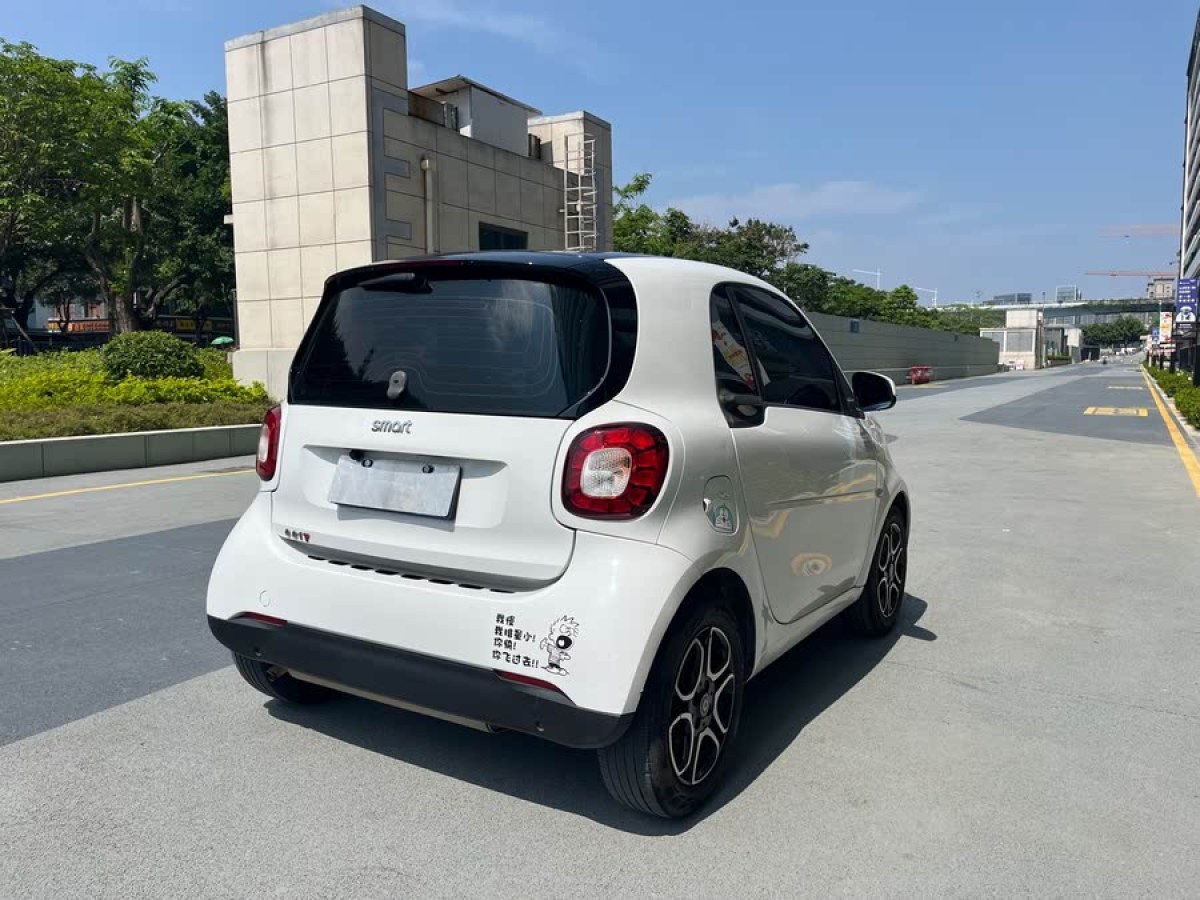 smart fortwo  2017款 1.0L 52千瓦新聲特別版圖片